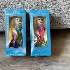 2 X World of Clowns Figures
