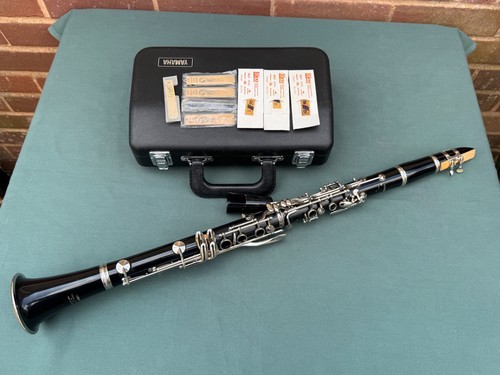 Yamaha clarinet hard - 26, ii