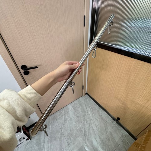 Spreader bar for handcuffs - spreader,