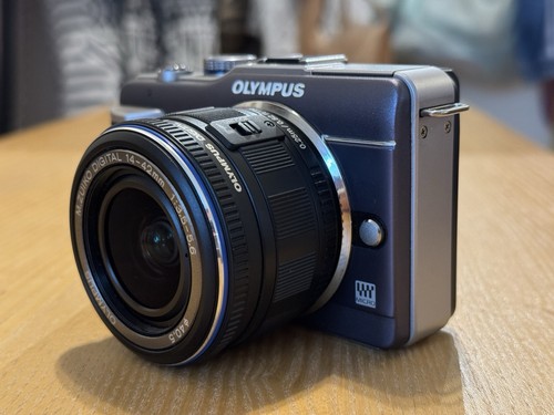 Olympus pen pl1 mirrorless - olympus,