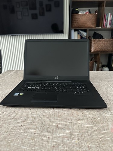 Asus rog strix - rog, 17.3”