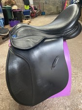 Kestrel Balance Saddle Black