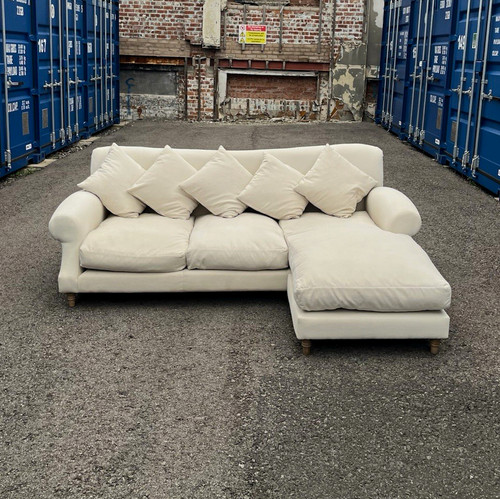 Loaf crumpet chaise - loaf,