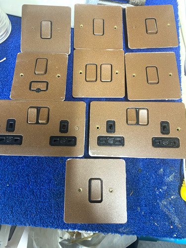 Job lot electric bronze - lot,