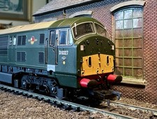 Dapol D1022 Class 22 BR Green D6327