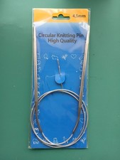 Circular knitting needles