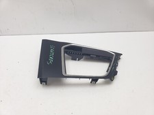 PEUGEOT 3008 P84 CENTRE CONSOLE GEAR STICK SURROUND TRIM 2019 9814833477