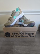 Nike ACG Lowcate Limestone