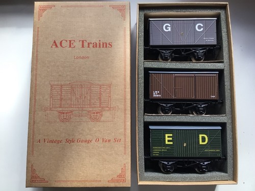 Set ace trains o - of,