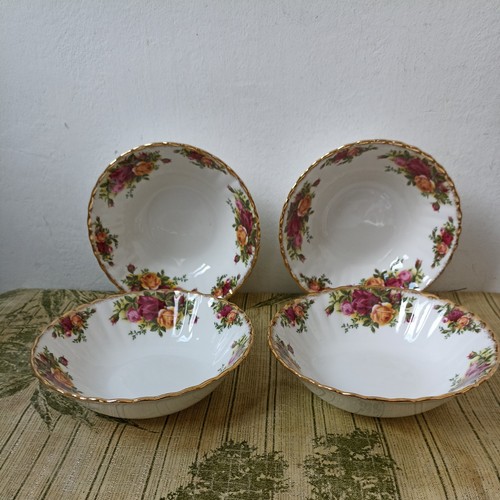 Royal albert old - albert, roses