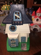 Hasbro 1976 Weebles Haunted