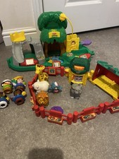 Fisher Price Little People