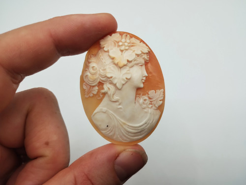 Antique loose cameo female - loose, cameo,