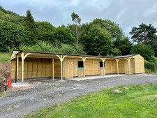 L SHAPE 2 LARGE STABLES /