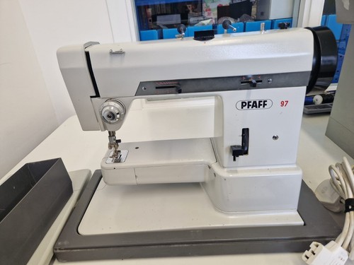 Pfaff sewing machine - sewing,