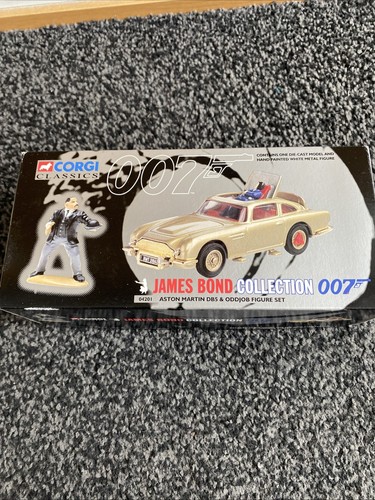 Corgi classics james - corgi, bond