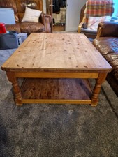 Pine Coffee Table (122 X 91 X