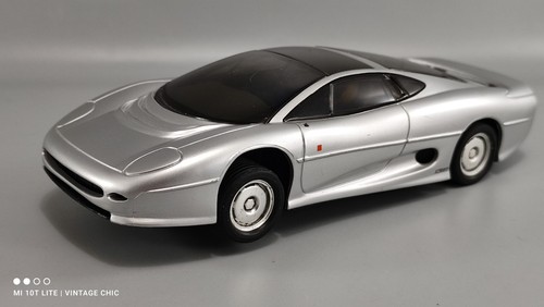 Scalextric c257 jaguar xj220 - scalextric,
