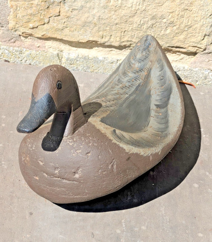 Charming antique wooden decoy - charming,