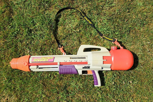 Rare vintage super soaker - rare,