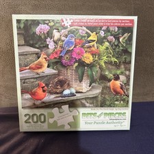 Bits And Pieces Large 200