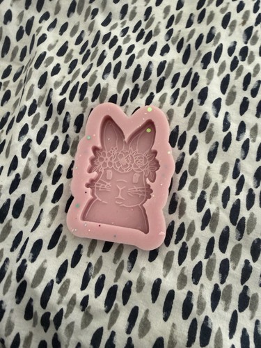 Rabbit wax melt - wax, mould