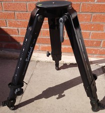 Berlebach Uni 4 wood tripod black 3/8 base for telescope mount astrophotography
