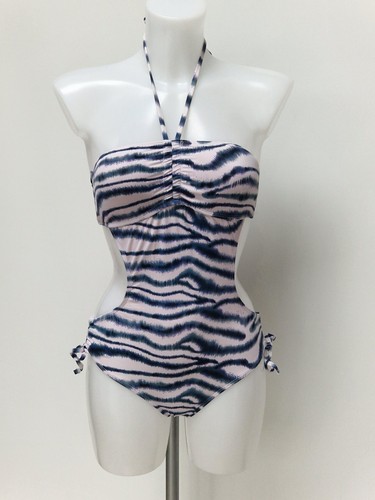 Ocean club size swimming - 10,