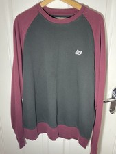 Men's Long Sleeved Top