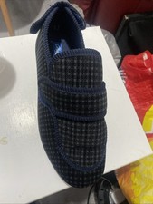 Chums  Navy Wide Easy To