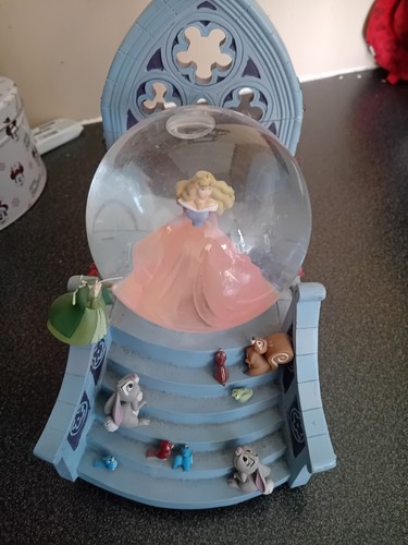 Snowglobe disney sleeping - snowglobe,