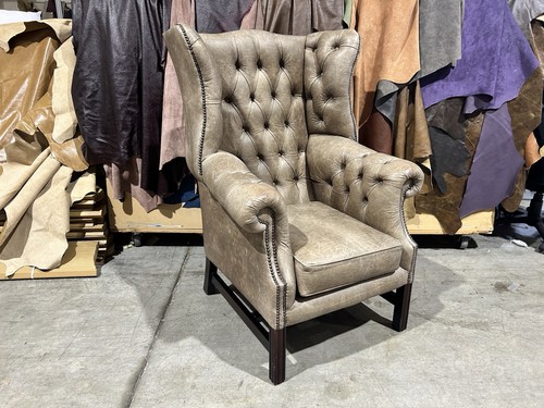 Display chesterfield - display,