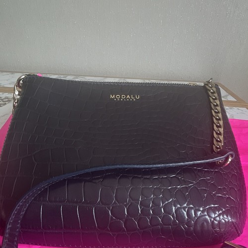 Modalu black croc embossed - black,