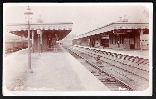 Faversham railway station - faversham, by
