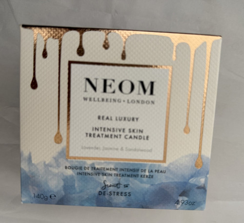 Neom real luxury - real, intensive
