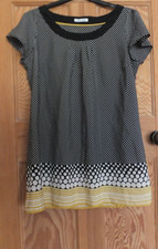 Marks & Spencer Black Dotty Tunic Top. Size 16 Petite