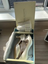 Benjamin Adam’s satin peep