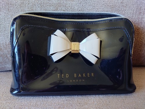 Ted baker black wash bag - baker,