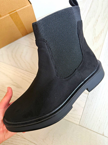 Williams black suede - black, wide