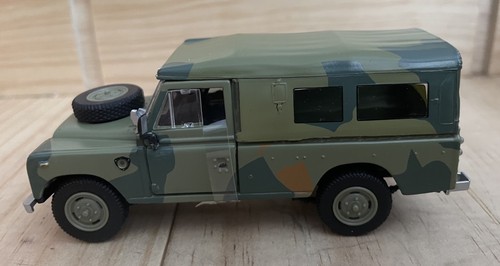 Cararama land rover - 1/43,