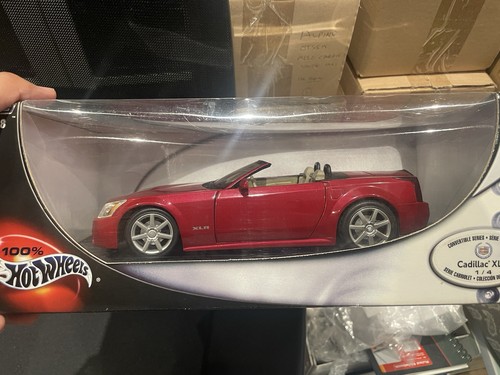 Hot wheels 18 - wheels, 2001