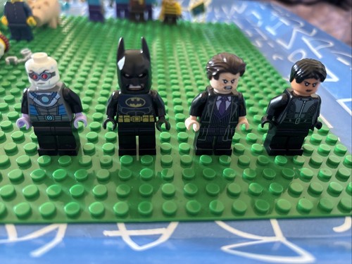 Lego batman minifigure - dc,