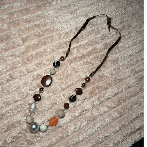 Brown beige orange - brown,