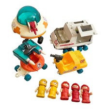 Lil Playmates Space Station Vintage Toys 70s 80s UFO Moon Vehicles Figures Set