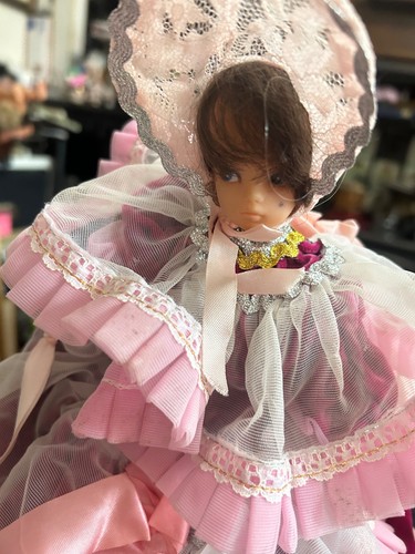 Vintage doll traditional - in,