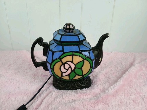 Tiffany style teapot lamp - style,