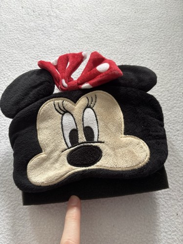 Minnie mouse eye mask - eye,
