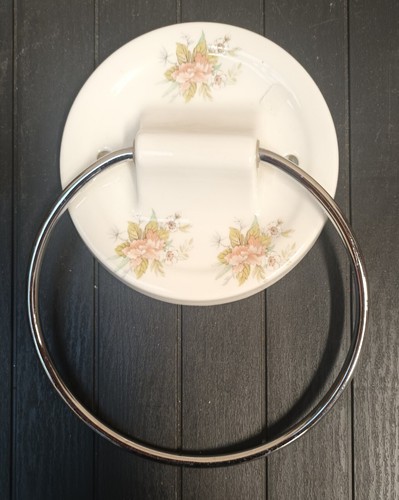 Vintage retro white floral - vintage,