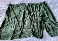 Primark Boys Green camouflage fleece soft Cosy pyjamas 13/14 years