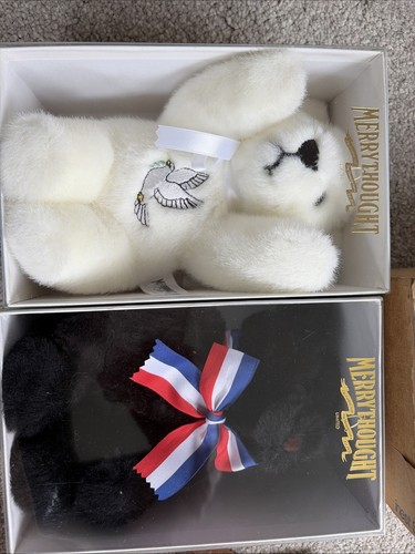 Pair collectible - pair, of